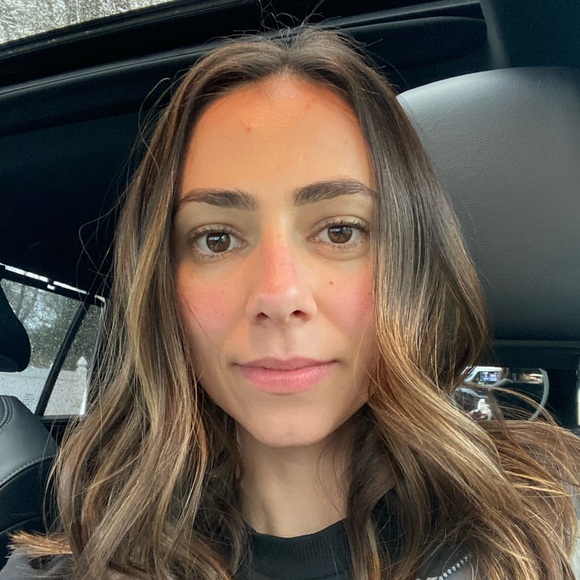 Meet your Posher, Kaitlin - Picture 1 of 1